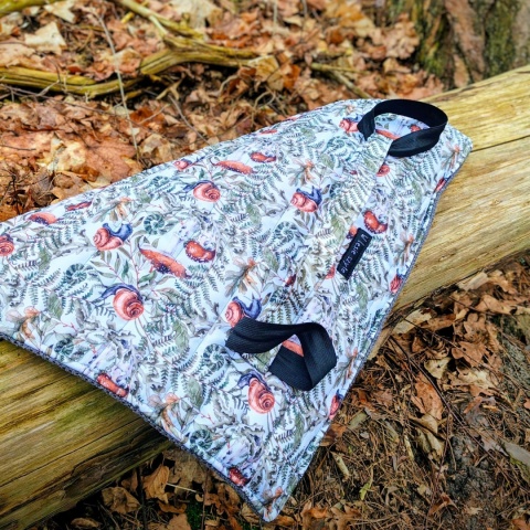 Składana mata podróżna dla psa Winniczek 60×50 cm