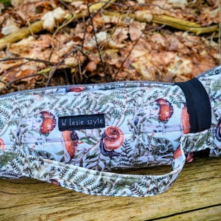 Składana mata podróżna dla psa Winniczek 60×50 cm